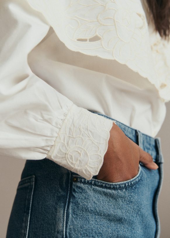 Clie Shirt - Placed Ecru Embroidery - Organic Cotton - Sézane