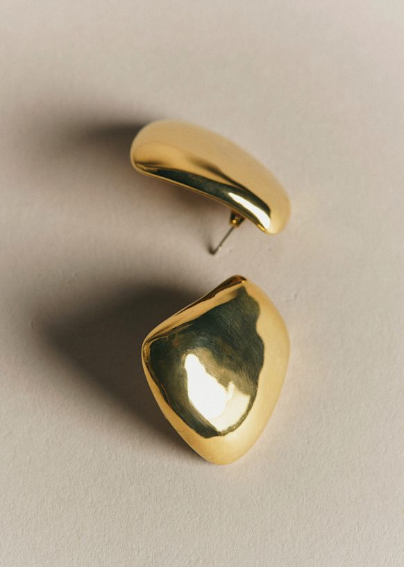 Buckles d'oreilles Caméo