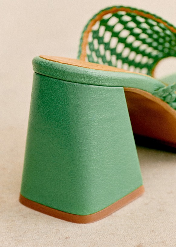 Annalisa High Mules - Bright green - Smooth goatskin leather - Sézane