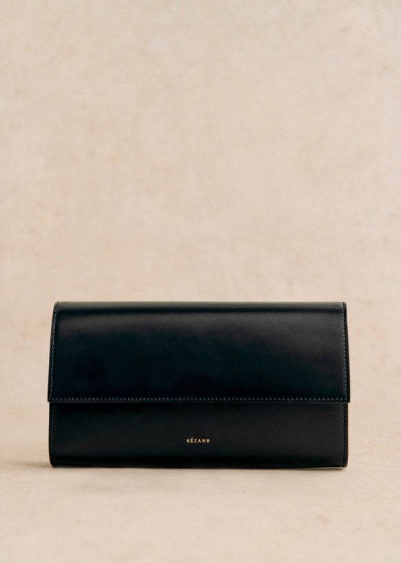 Leonie Pouch