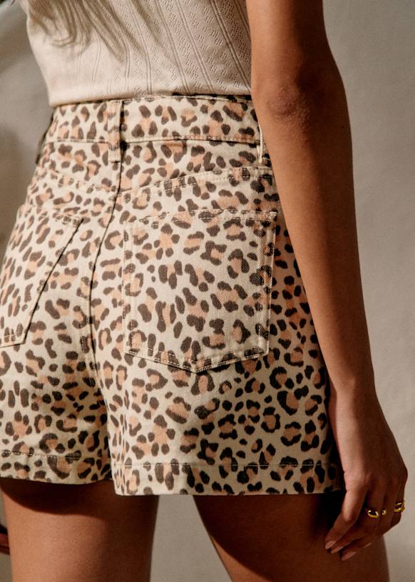 フランス発 ☆ SEZANE ☆ オーガニックコットン ショートパンツ フランス発 ☆ SEZANE ☆ オーガニックコットン ショートパンツ