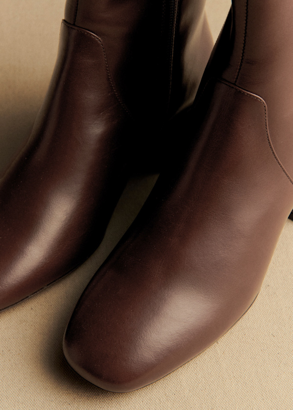 Paulette Low Boots - Patent Purple - Bovine leather - Sézane