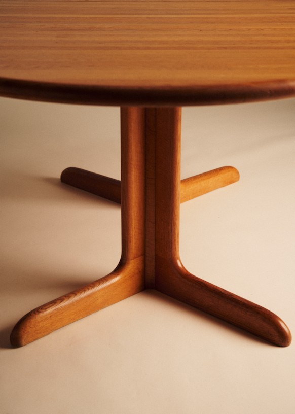 Table at manger vintage in chêne massif by Niels Otto Moller