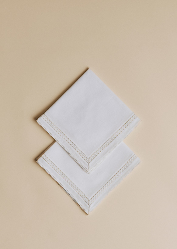 Set of 2 serviettes brodées