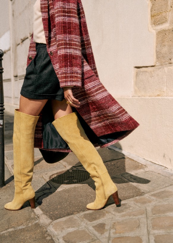39 New Knee-High Boots to Wear With Skinny Jeans