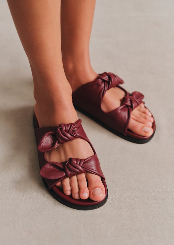Low Cleo Mules - Smooth Burgundy - Sheep leather - Sézane