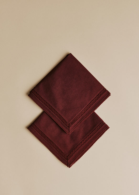 Set of 2 serviettes brodées
