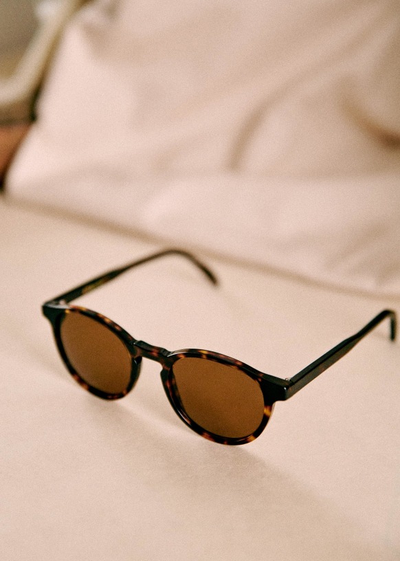 tortoise sunglasses