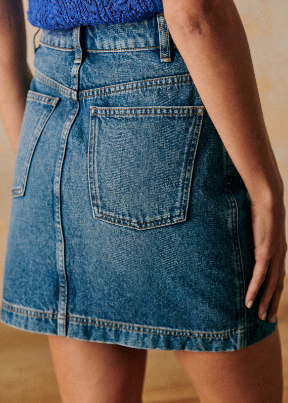 Light Wash Front Zip Denim Skirt | Denim | PrettyLittleThing USA