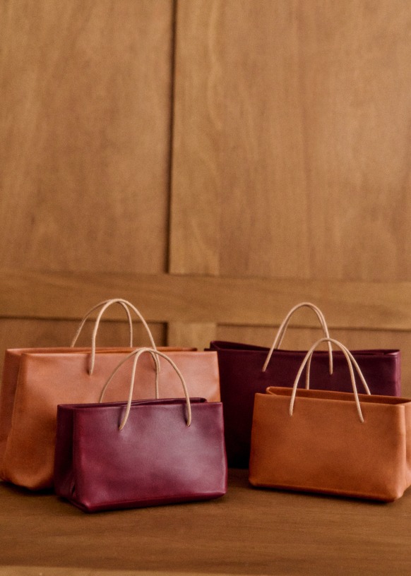 Medium Tote Bag Smooth Heritage Camel Bovine vegetable tanned