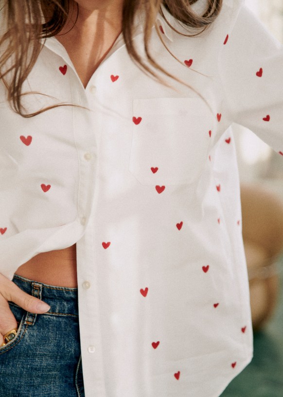 Chemise Tomboy Broderie Coeurs Rouges Coton Biologique Sezane