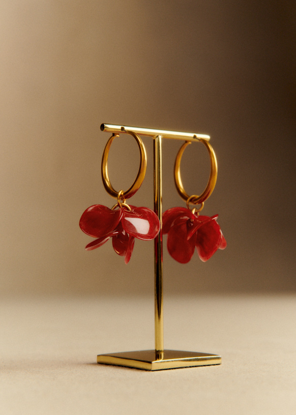 sezane flora ピアス　赤 Flora Hoops - Carmine Red - Resin - Sézane