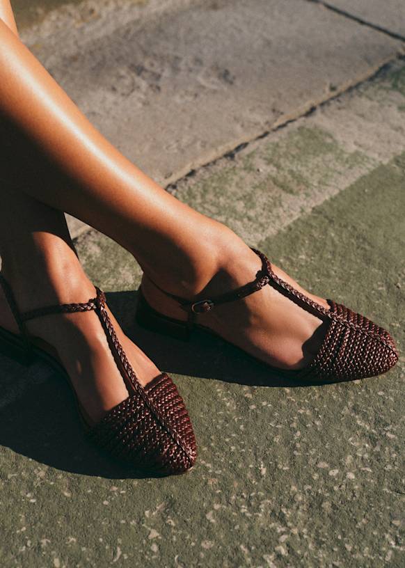 Aurore Low Sandals - Black woven - Sheep leather - Sézane