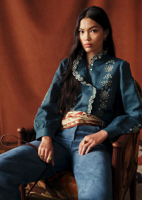 Chemise Coline - Sézane x Baziszt - Lia Ecru Fond Indigo - Coton Biologique - Sézane