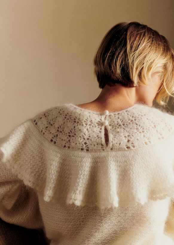 amygeyser さん専用！！！Sezaneカーディガン ホワイト amygeyser さん専用！！！Sezaneカーディガン ホワイト 可愛すぎ