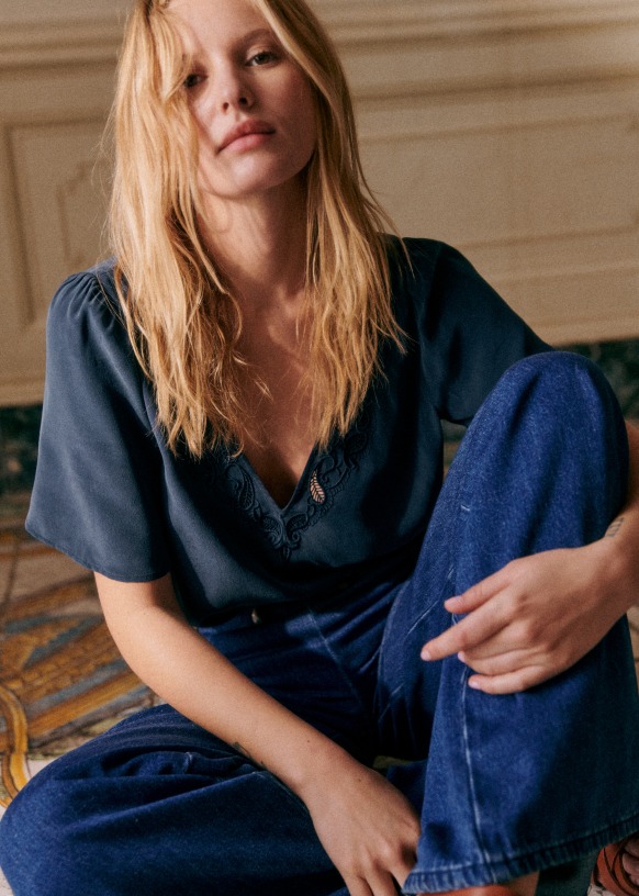 Apolina｜meera blouse almond APOLINA MEERA BLOUSE (almond) - SEN_TO_SENCE