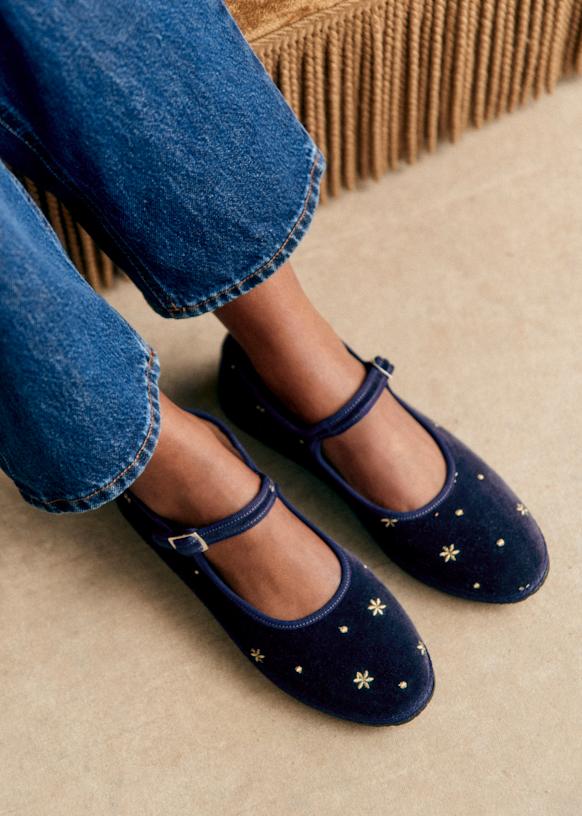 Mary Janes - Sézane x Vibi Venezia - Gold floral embroidery