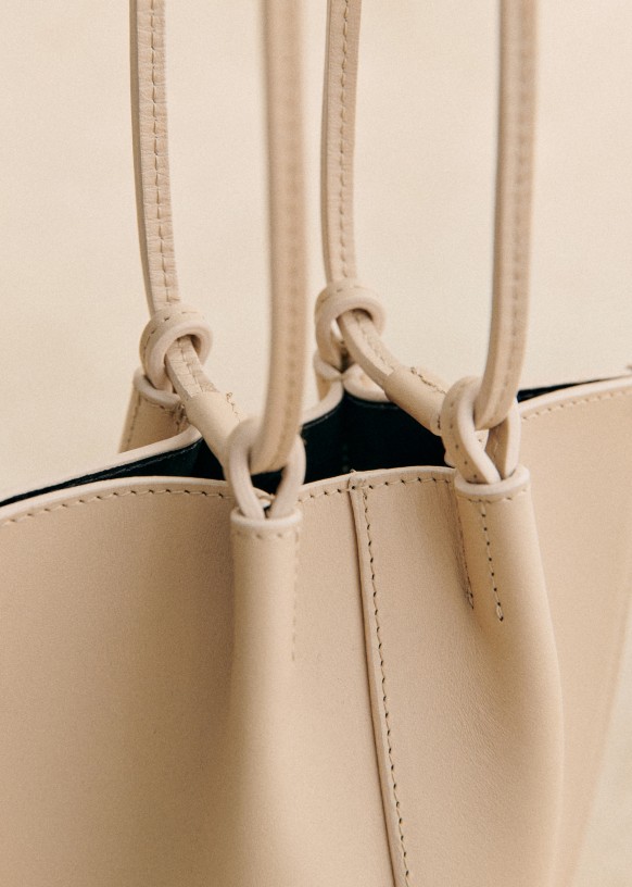 美品　Sezane ROMIEバッグ スムースサンドストーン Romie Bag - Smooth Sandstone - Sézane