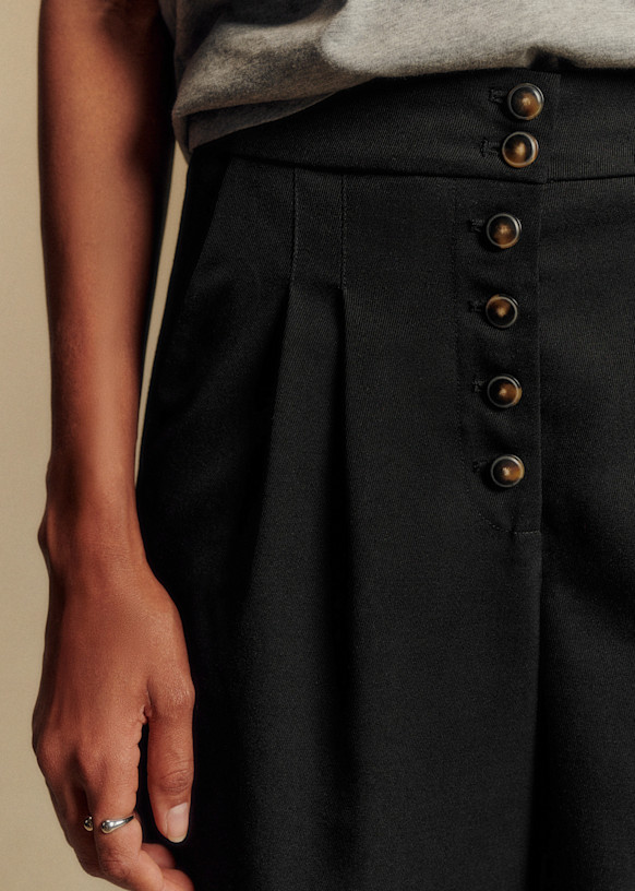 Cesar Trousers - Black Horn Buttons - Recycled polyester - Sézane