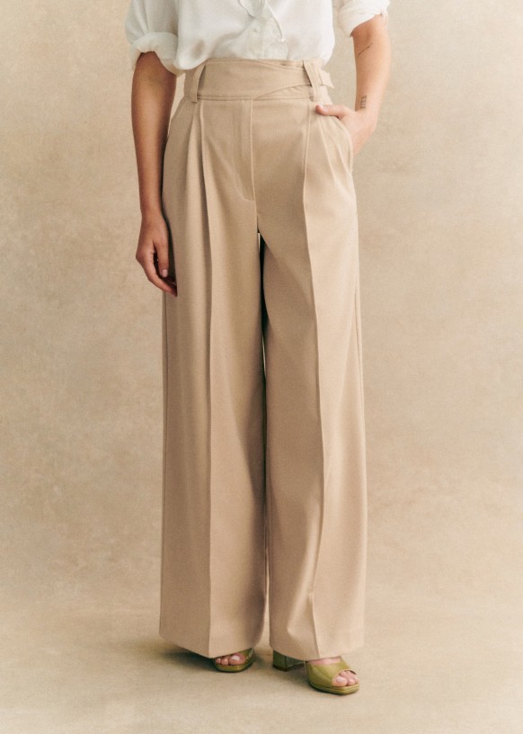 SEVENTY Women's Low Rise Polyester Blend Pants IT 40 Black - Walmart.com