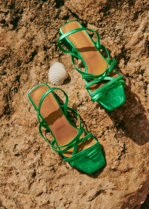 Hillary Low Sandals Metallic Green Smooth metallic effect sheepskin leather Sezane