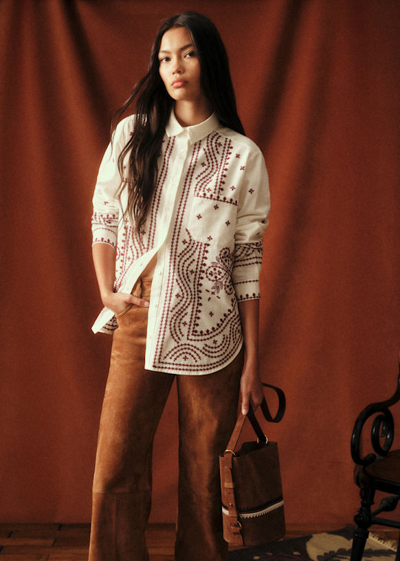 Marzy Shirt - Sézane x Baziszt - Burgundy Ecru Background