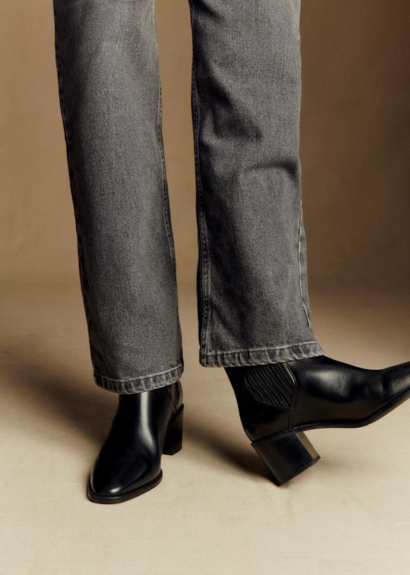 Johanne Ankle Boots - Glossy Black - Bovine leather - Sézane