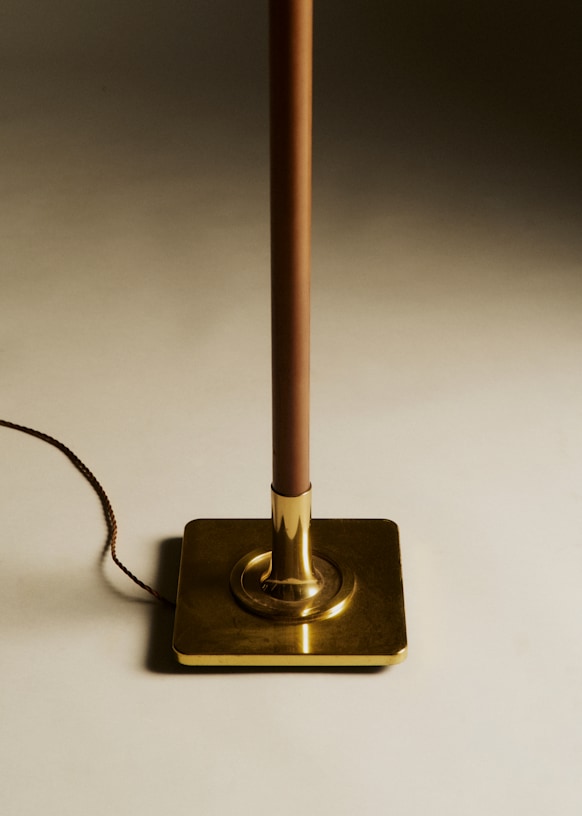 Lampadaire vintage in wood base brass