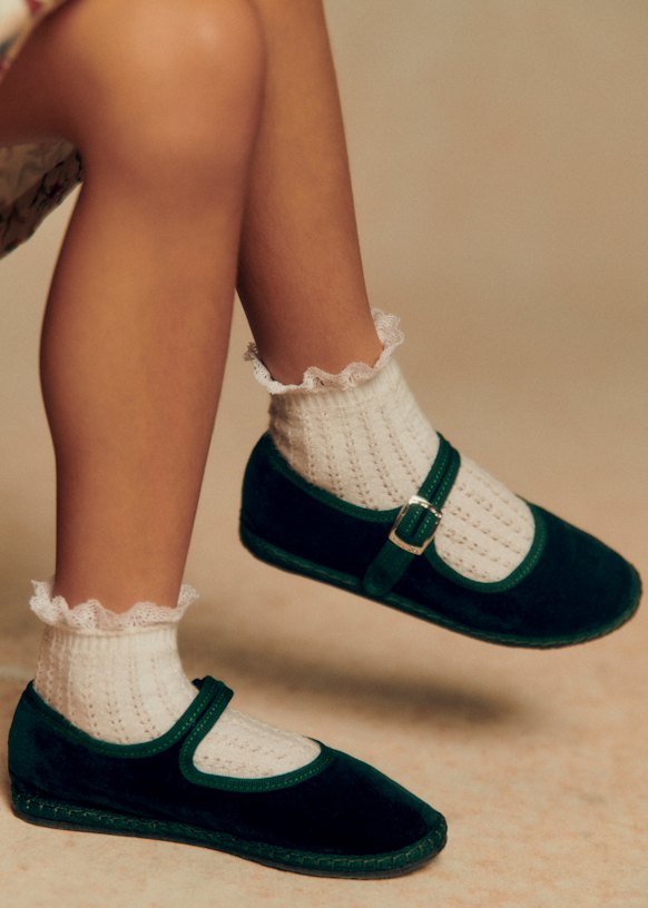 【取引中】VIBI VENEZIA ヴィヴィヴェネチア メリージェーン ViBi VENEZiA Classic Linen Mary Jane Flats | Shopbop