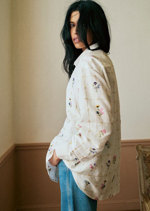 Maxy Shirt - Placed Pastel Embroidery - Organic Cotton - Sézane