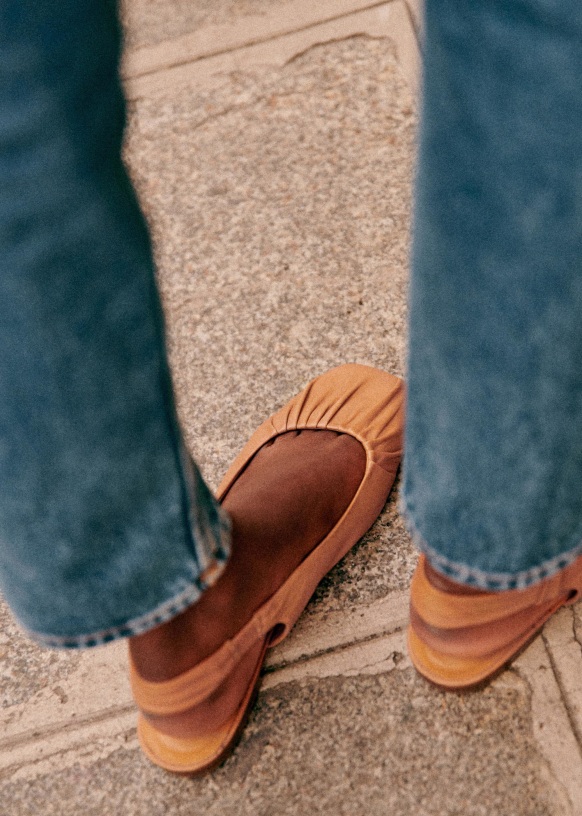 Frye carrie ballet best sale flat