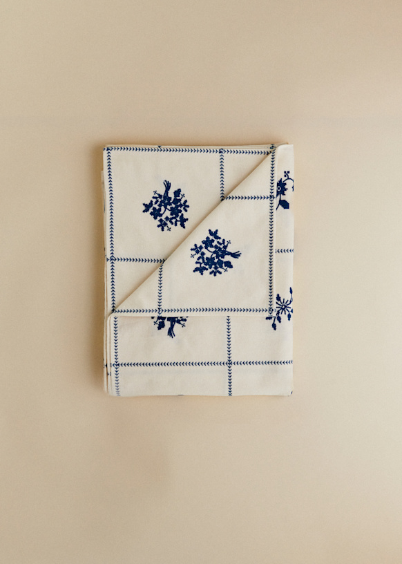 Embroidered Tablecloth - Blue Embroidery with Ecru Background - Cotton - Octobre Éditions