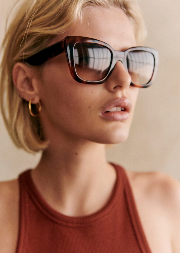 Mila Sunglasses - Light tortoiseshells - Sézane display picture 2