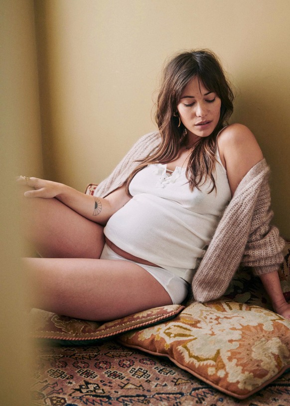 Maternity | Sustainable Parisian style 