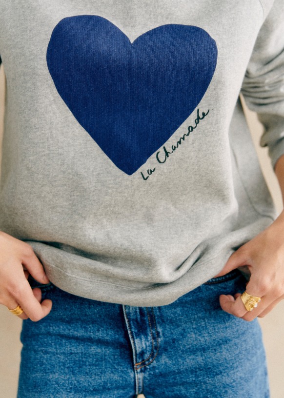 Sezane heart sweatshirt hotsell
