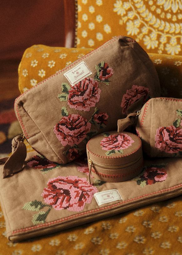 Toiletry bag - Sézane x Baziszt - Floral Embroidery - Cotton - Sézane