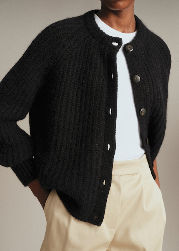 Emile Cardigan - Black - Alpaca - Sézane