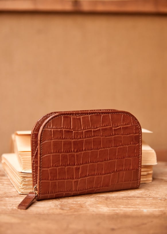 Cartera Peque a Victor C mel Cocodrilo Piel Bovina S zane Cartera Peque a Victor C mel Cocodrilo Piel Bovina S zane