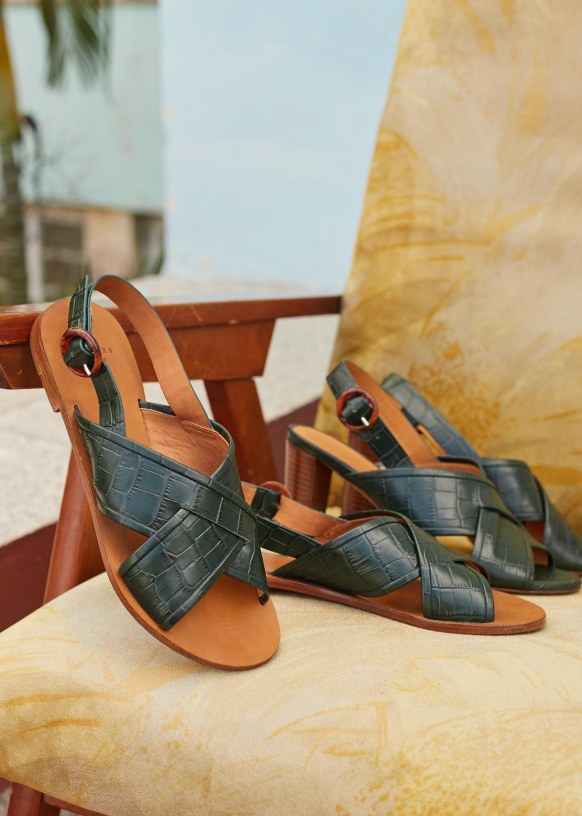 MAUD SANDAL WITH TRIOMPHE IN LIGHT CARAMEL BROWN CALFSKIN