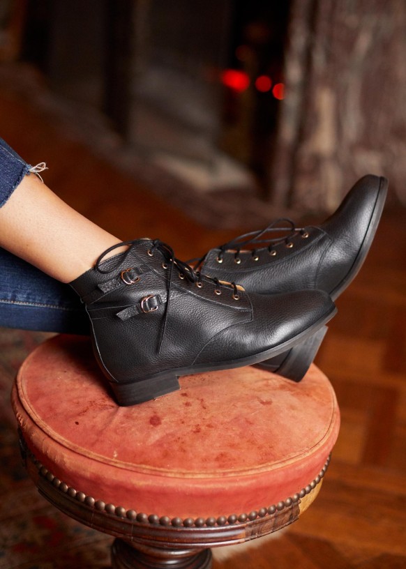 Low Solene Boots Black Bovine leather Sezane