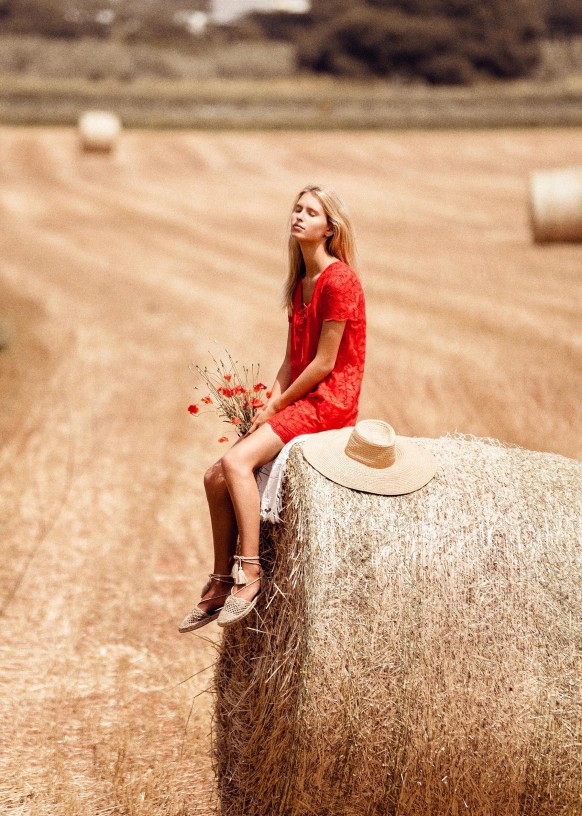 CAROLANE DRESS