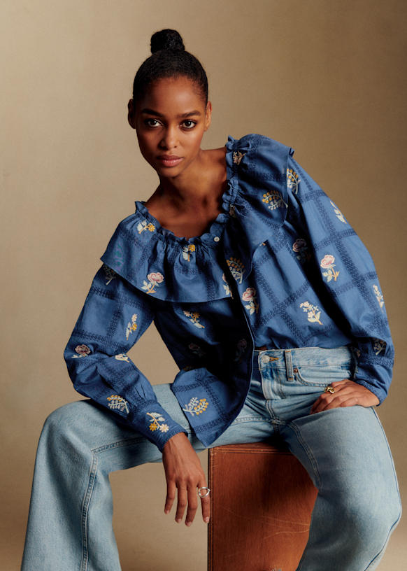 SEZANE 刺繍入りブルー長袖シャツ Garancine Shirt - Embroidery on Blue Background - Organic