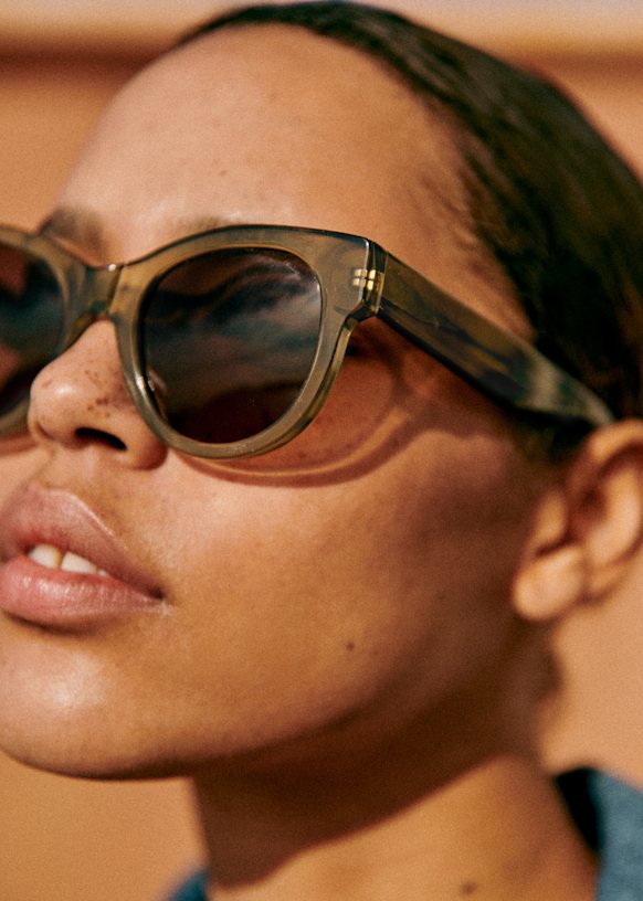 Chiara Sunglasses - Plum - Acetate - Sézane