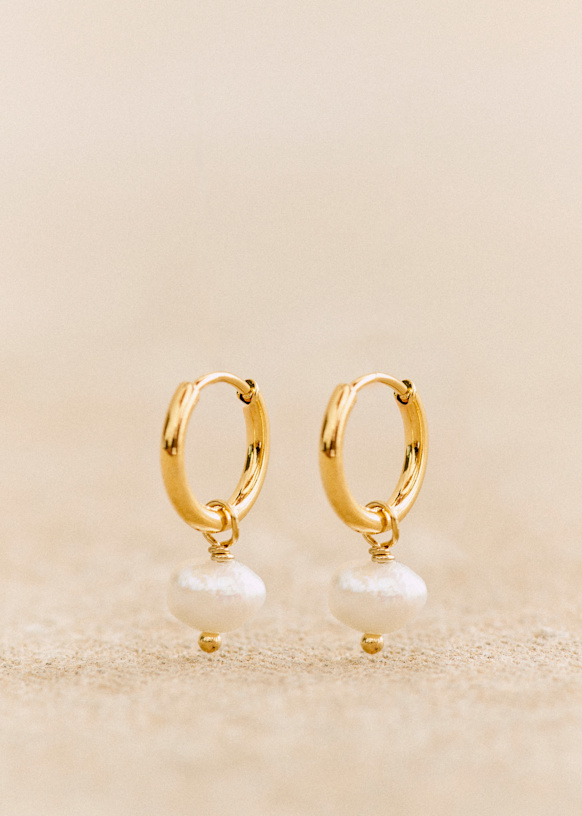 Charlotte Earrings - Pearly - Resin - Sézane