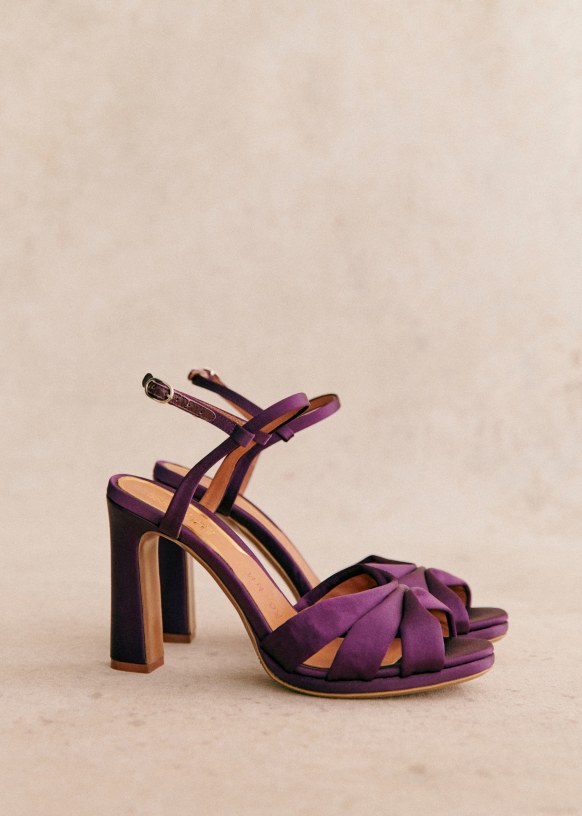 Purple sandals heels deals