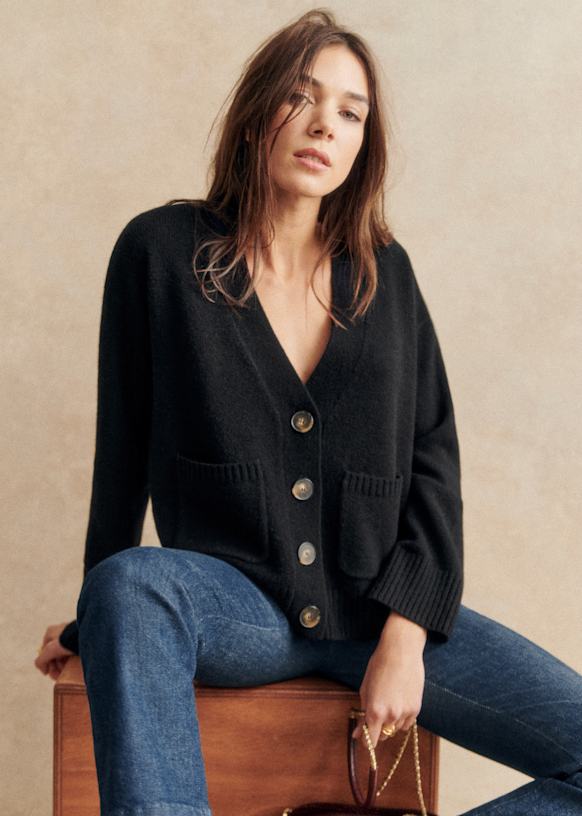 専用ページ‼️SEZANE セザンヌ　カーディガン　ニット　2Way　黒　XS SEZANE セザンヌ カーディガン ニット 2Way 黒 XSサイズ M相当 安心の