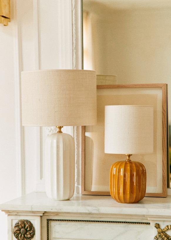 Small Traviata Table Lamp - Ecru - Sonate Lampashade - Ecru