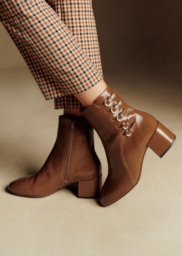 Leonie Mid Boots - Patent Taupe - Bovine leather - Sézane