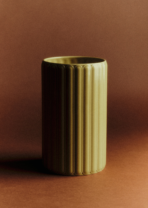 Pianissimo Vase - Olive Green