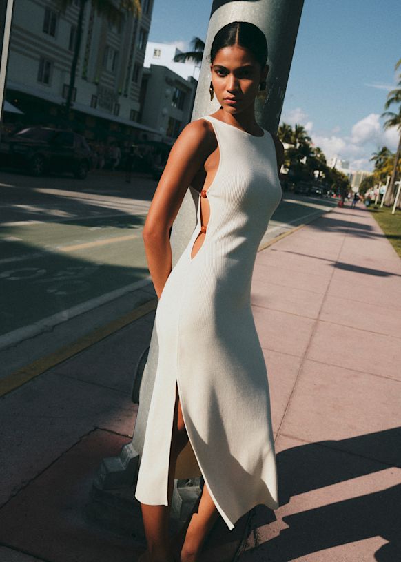 Siloé ドレス - マホガニー - ECOVERO™ LENZING™ビスコース - Sézane